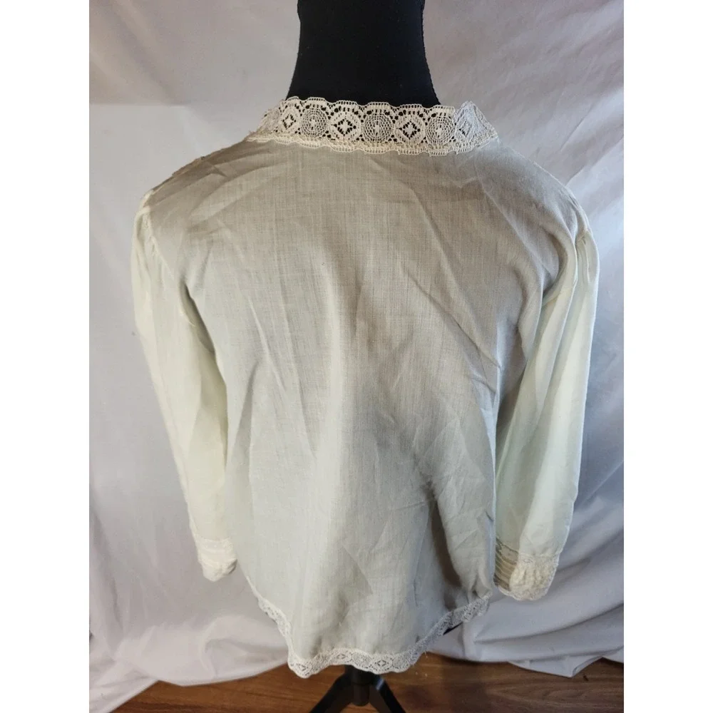 Vtge Deena Size M Cream Ivory Lace Polyester Cotton Blend Bed Jacket